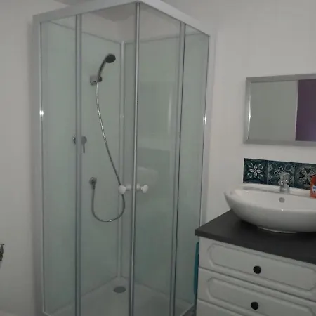 35 M2 Independent Appartamento *
